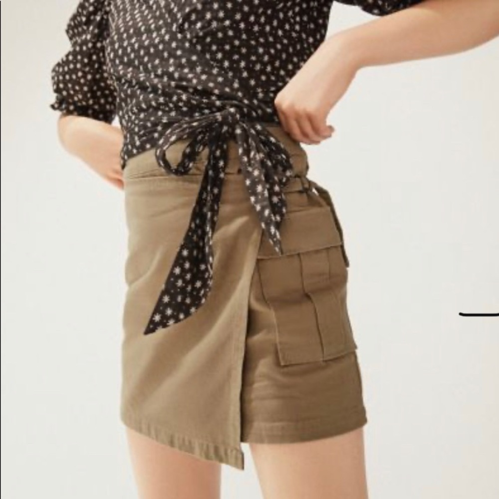 UO Parkwood Utility Wrap Skirt